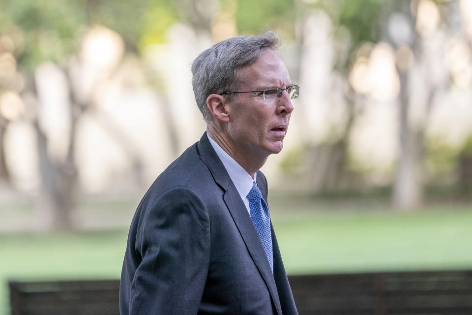 Google's top litigator John Schmidtlein arrives at the E. Barrett Prettyman U.S. Federal Courthouse on Tuesday, Sept. 12, 2023 in Washington. Google will confront a threat to its dominant search engine beginning Tuesday when federal regulators launch an attempt to dismantle its internet empire in the biggest U.S. antitrust trial in a quarter century. (AP Photo/Nathan Howard)