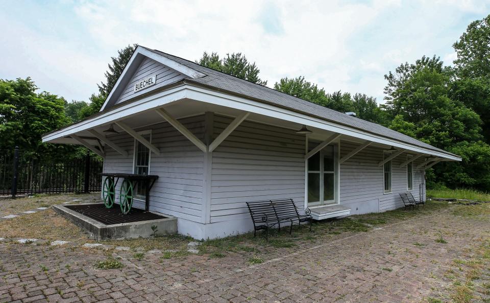 The old Buechel train depot