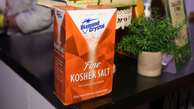 Diamond Crystal kosher salt