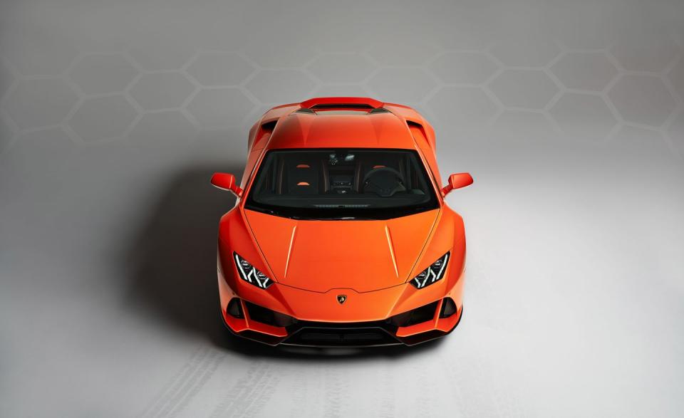 <p>The toning aside, the Huracán remains unmistakably a product of Sant'Agata.</p>