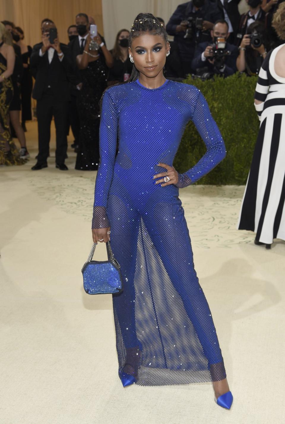 Nia Dennis arrives at the 2021 Met Gala