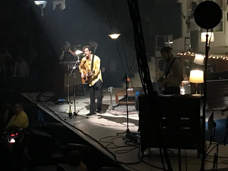 Matthew Healy singing and strumming at The 1975 show at a sold-out UPMC Events Center,