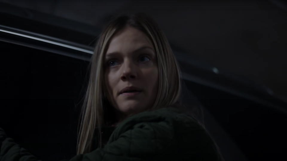 Screenshot of Tracy Spiridakos as Hailey Upton in Chicago PD Sesason 5 episode Ghosts