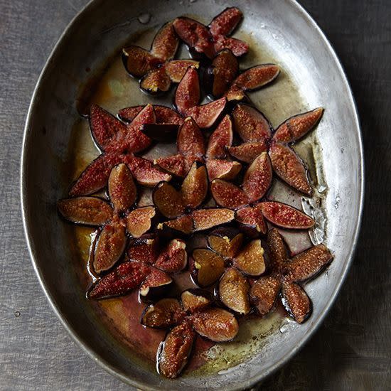 Honey-Baked Figs With Ice Cream