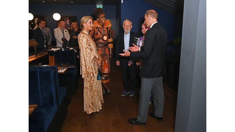 Sophie and Edward meeting theatre show cast