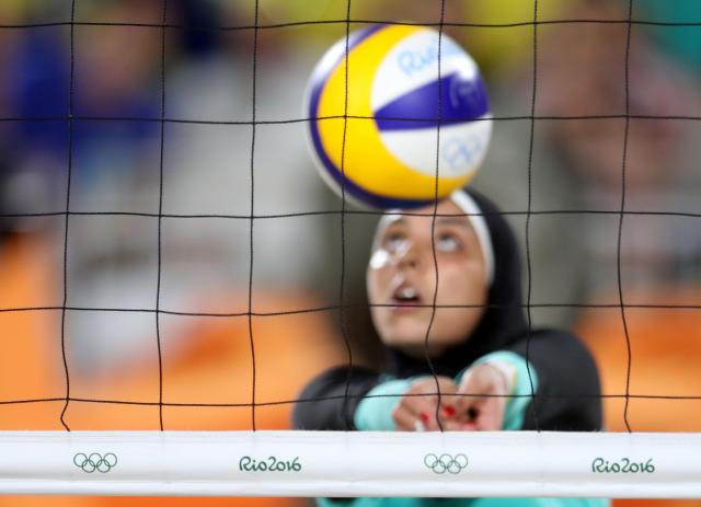 RIO 2016: Team Egypt Shuns Tradition To Play Women Beach Volleyball In  Hijab - Gistmania