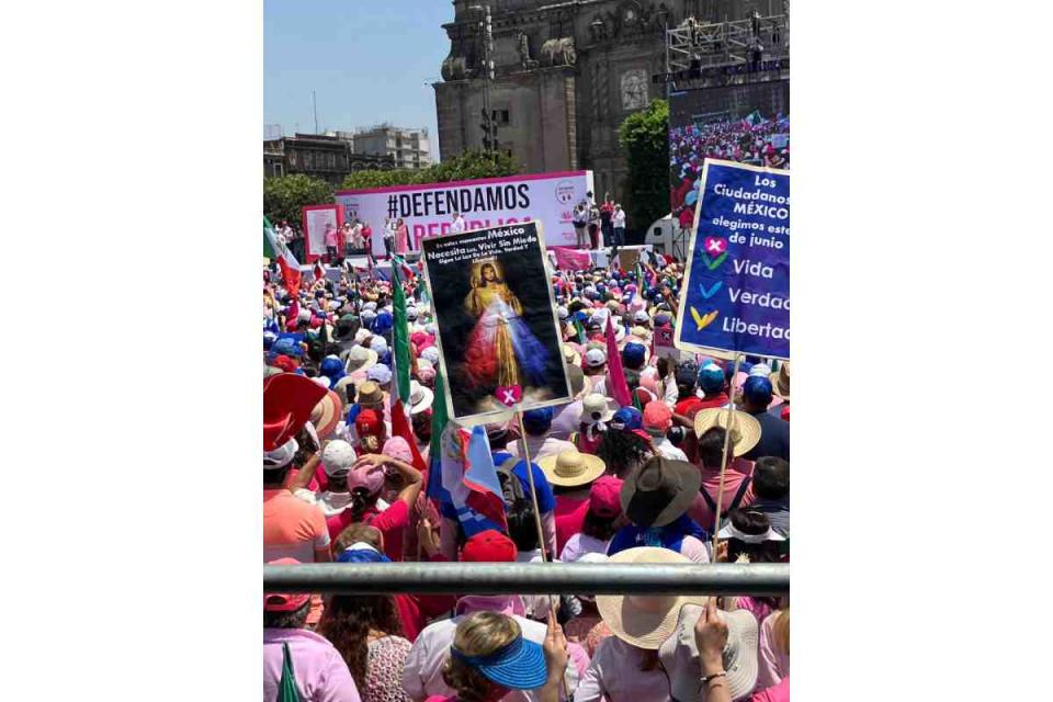 marea rosa xochitl galvez cierre campaña pan pri prd