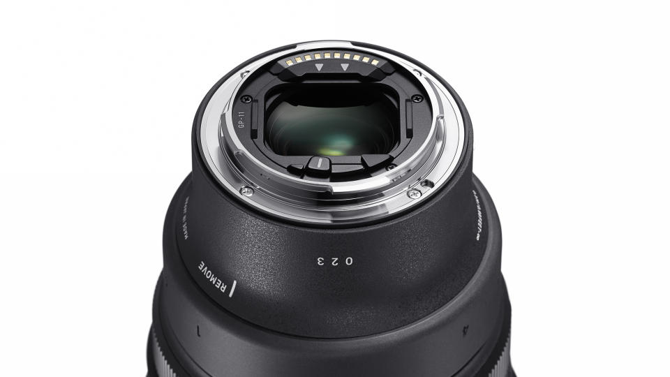 Sigma 14mm f/1.4 DG DN Art lens