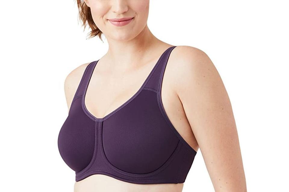 3) Underwire Sports Bra