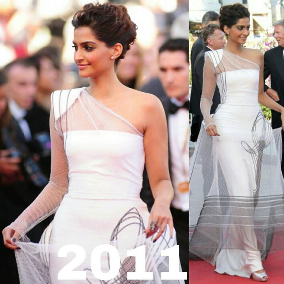 Sonam Kapoor in Jean Paul Gaultier couture gown Chopard earrings, Amrapali ring and Ferragamo shoes 