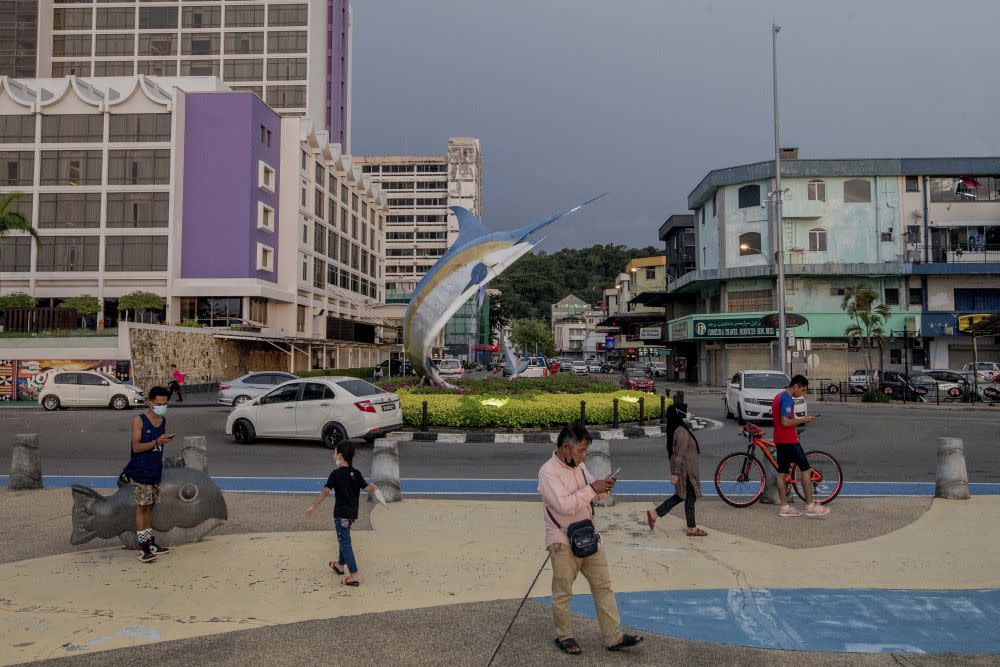 A general view of the Kota Kinabalu Waterfront September 30, 2020. — Picture by Firdaus Latif