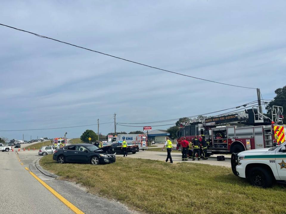 Two teens and a man were injured in a crash on U.S. 41 and Bayshore Road on Friday, Jan. 21, 2022.