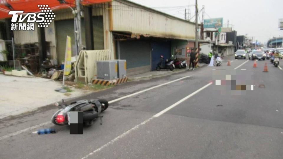 台南永康發生死亡車禍。（圖／TVBS）