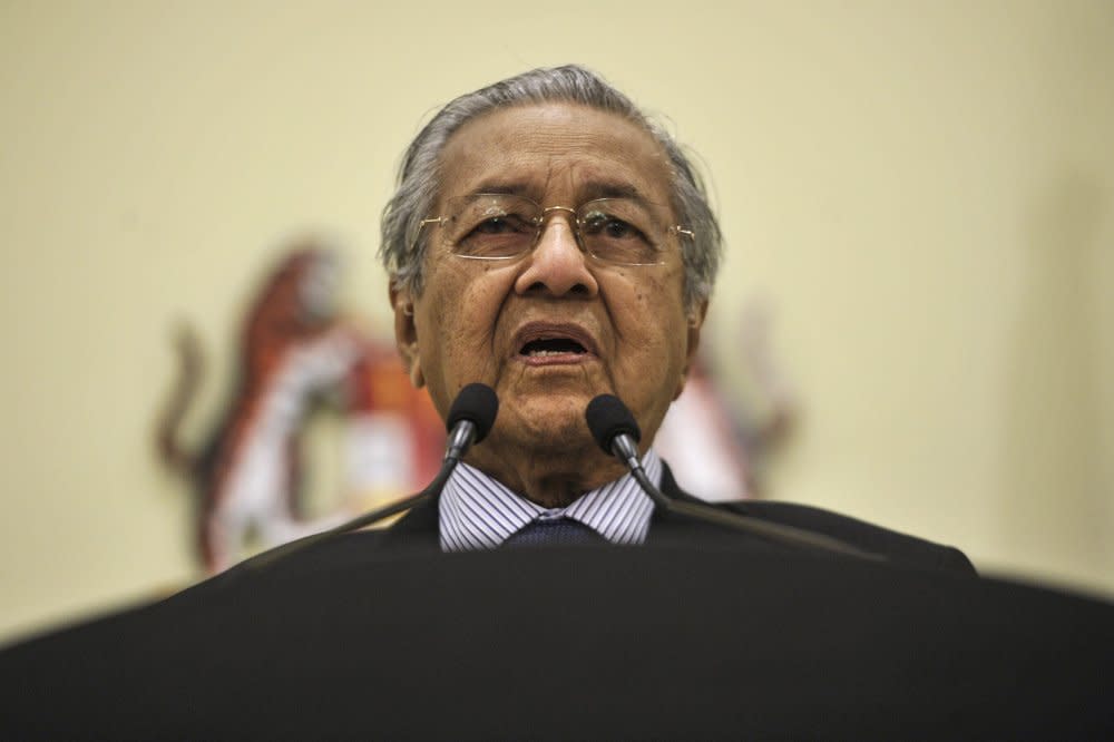 Prime Minister Tun Dr Mahathir Mohamad speaks during a press conference in Putrajaya January 29, 2020. ― Picture by Shafwan Zaidon