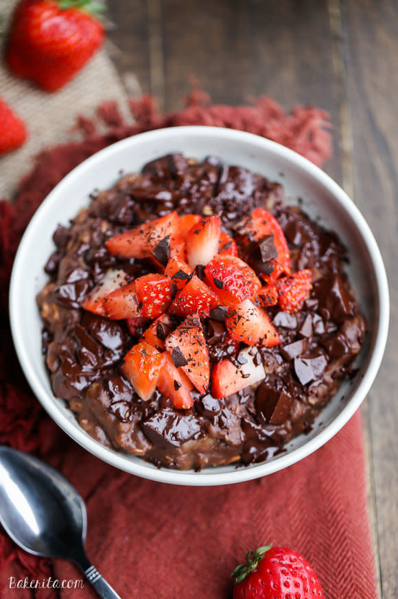 <strong>Get the <a href="http://www.bakerita.com/chocolate-strawberry-oatmeal-gf-vegan/" target="_blank">Chocolate Strawberry Oatmeal recipe</a> from Bakerita</strong>