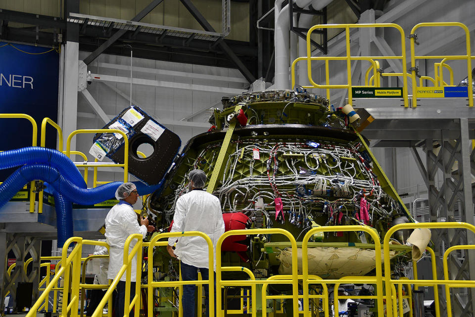 A glimpse of the under-the-skin complexity of the Starliner spacecraft (file photo). / Credit: William Harwood/CBS News