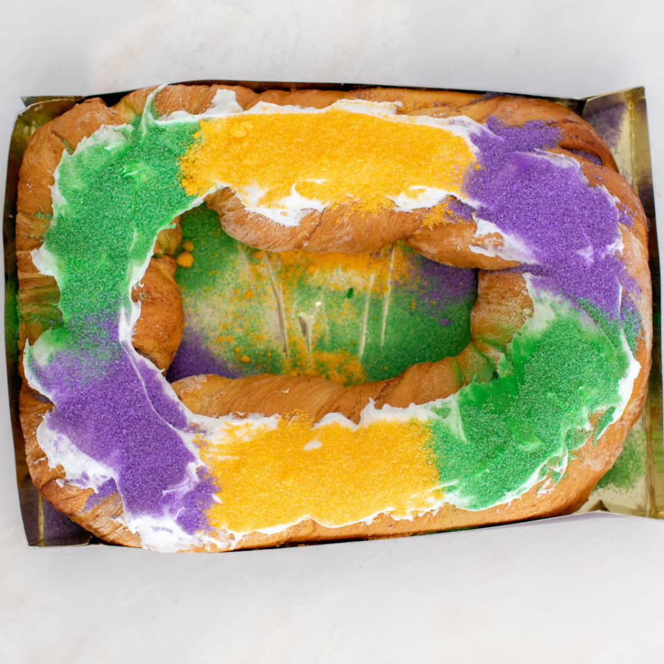 <p><a href="https://gambinos.com/shop/king-cakes/king-cake" rel="nofollow noopener" target="_blank" data-ylk="slk:Shop Now;elm:context_link;itc:0;sec:content-canvas" class="link ">Shop Now</a></p><p>Joe Gambino's Bakery Traditional King Cake</p><p>gambinos.com</p><p>$24.00</p><span class="copyright">Gambino's</span>