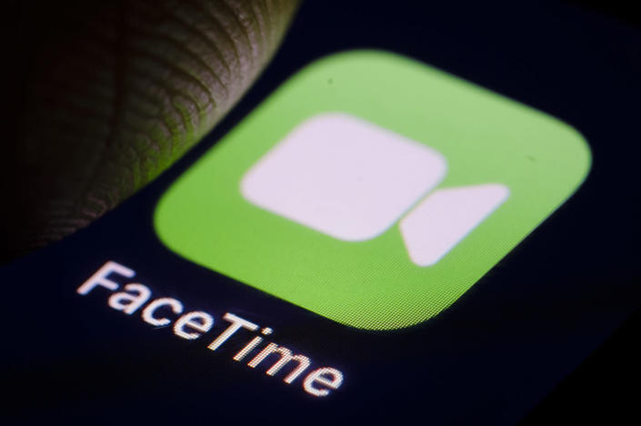 The Logo of videotelephony product FaceTime is displayed on a smartphone on December 14, 2018 in Berlin, Germany. <span class="copyright">Photo by Thomas Trutschel/Photothek via Getty Images</span>