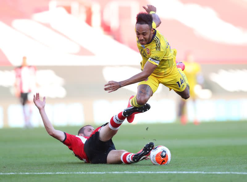 Premier League - Southampton v Arsenal