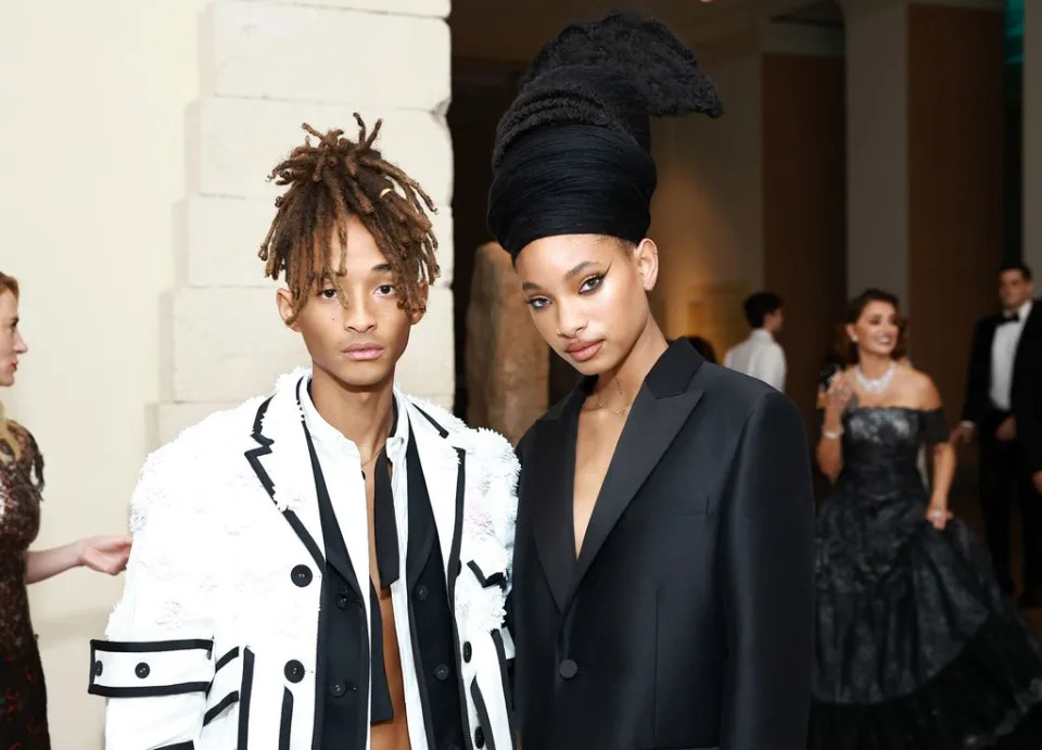 Jaden Smith y Willow Smith asisten a la Gala del Met 2024 que celebra 