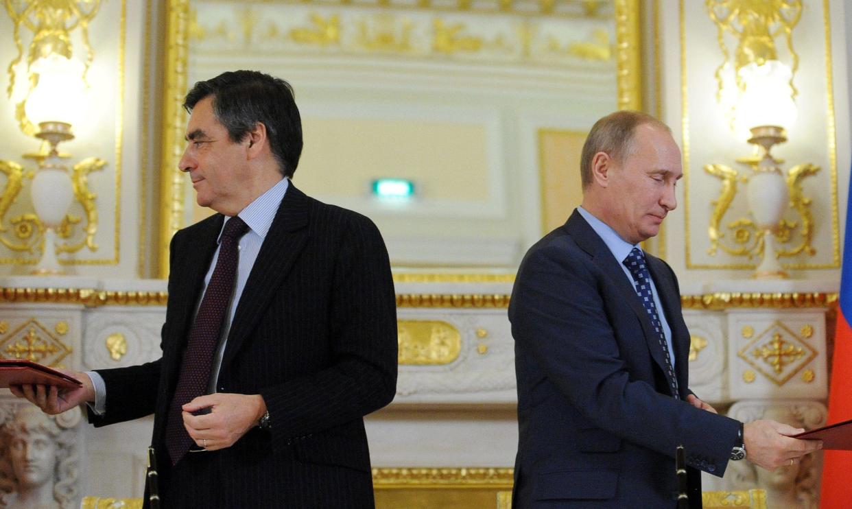 François Fillon à l’Assemblée pour s’expliquer sur la Russie (photo prise à Moscou en 2011, quand François Fillon était Premier ministre)