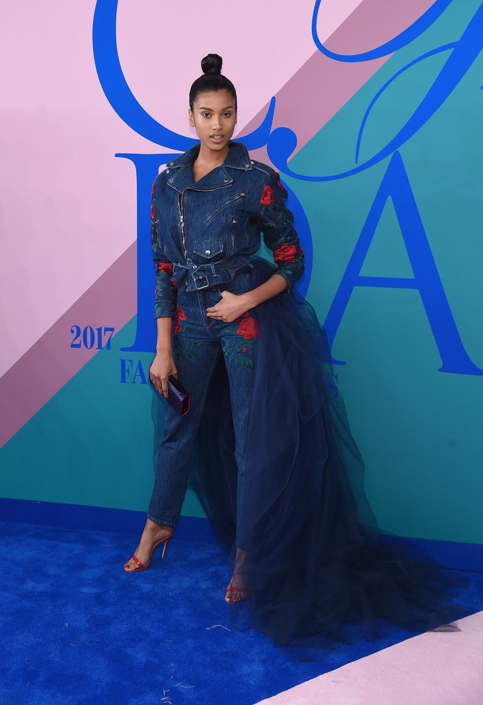 From Gabrielle Union's cloud of curls to Gigi Hadid's deepened brunette, here are the night's big beauty wins at the CFDA Awards 2017.