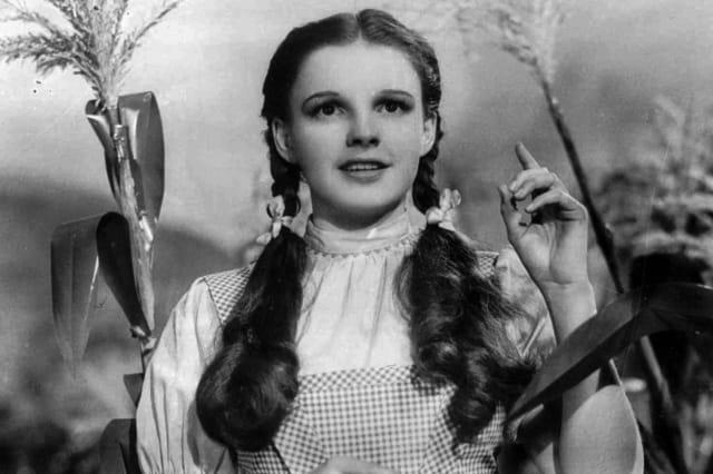 JUDY GARLAND DOROTHY