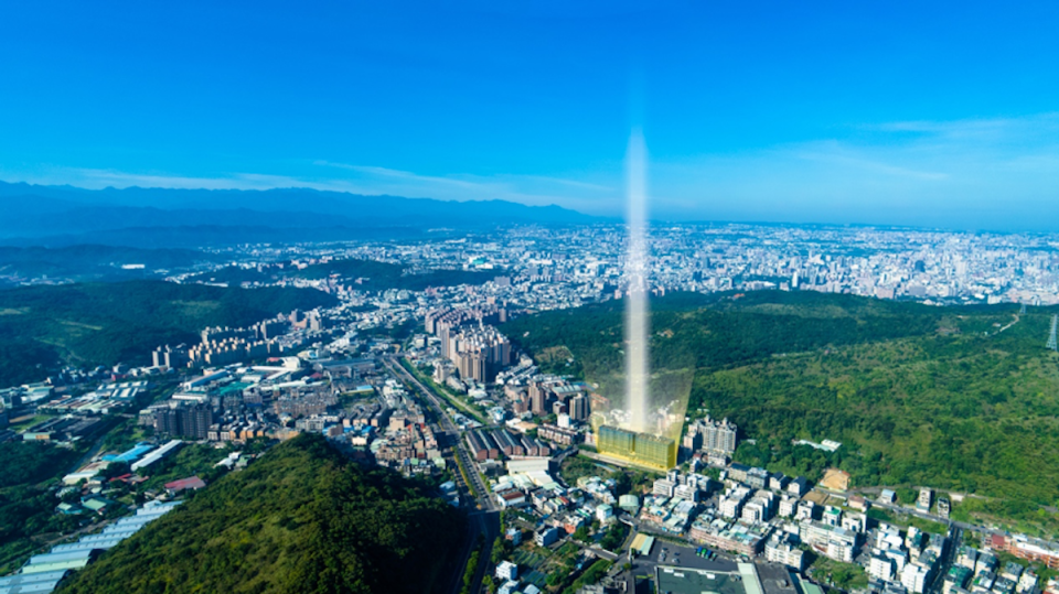 ▲基地位於龜山楓樹坑重劃區，前往桃園、林口及迴龍等地僅需10分鐘，居於三區的中樞位置，生活機能完備。(圖/公關照片)