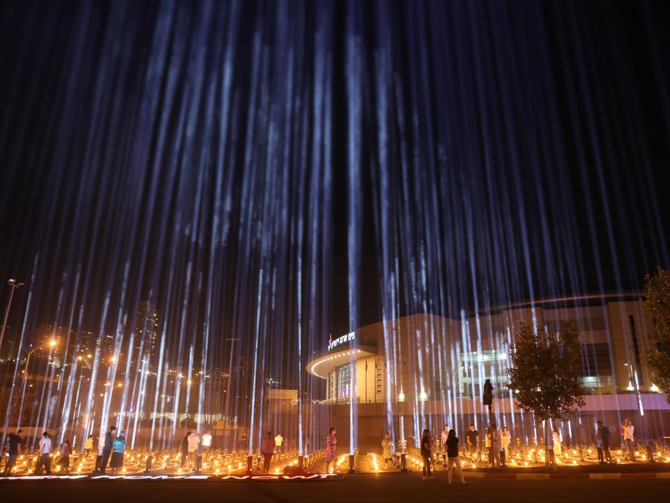 A light installation in Jerusalem for those kidnapped by Hamas (EPA)