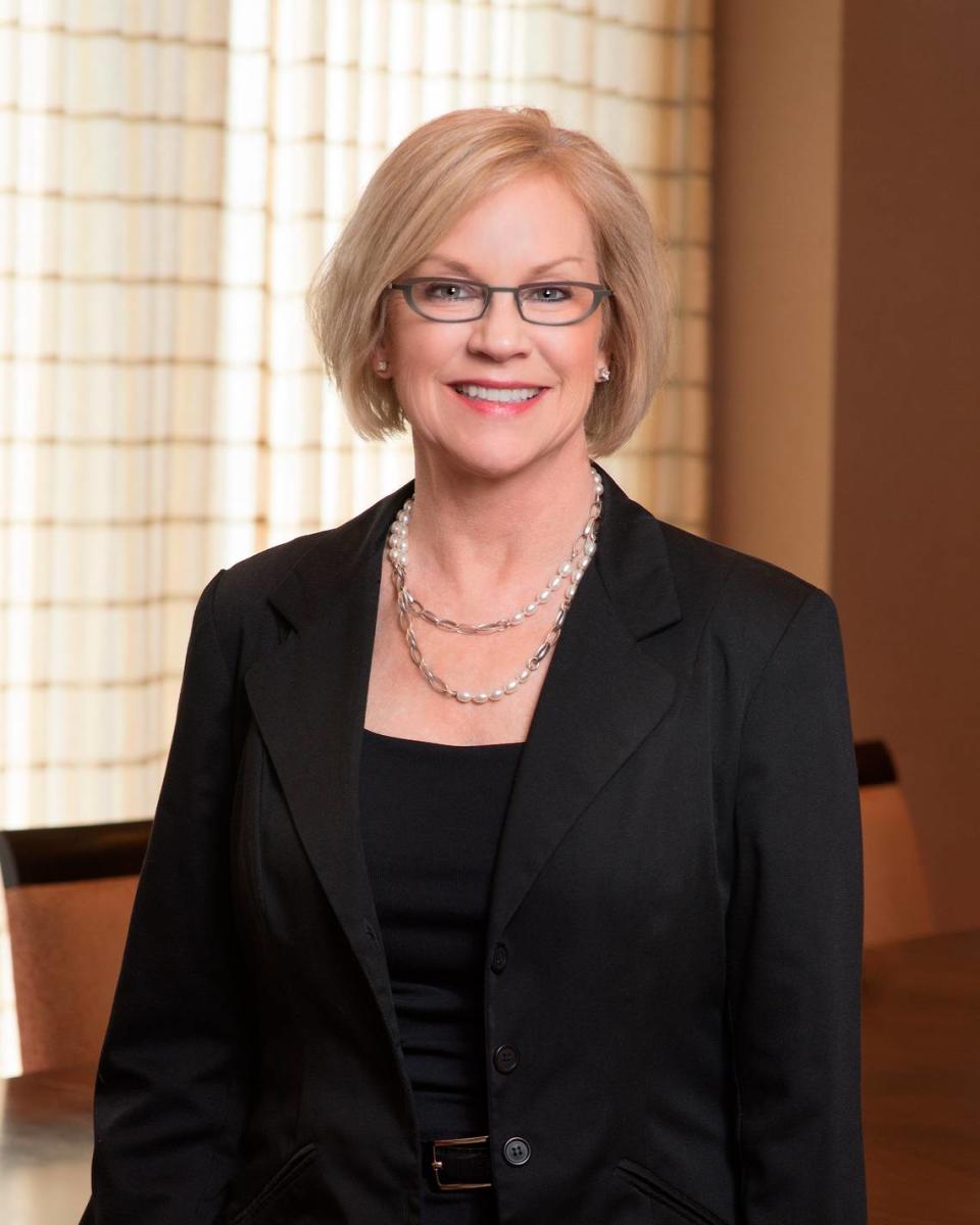 After 40 years at Bank of America, Cathy Bessant will succeed Michael Marsicano as the president and CEO of the Foundation for the Carolinas.