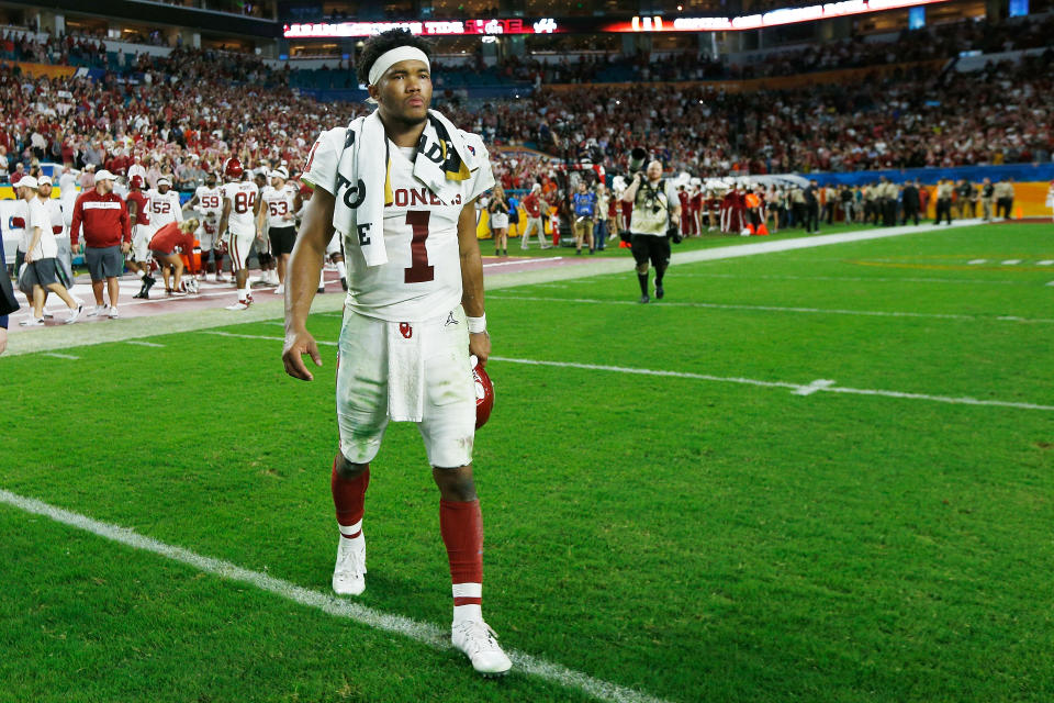 Kyler Murray became the second straight Oklahoma quarterback to win a Heisman Trophy. (Photo by Michael Reaves/Getty Images)