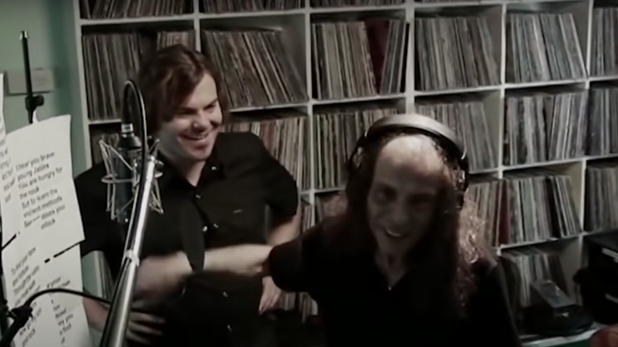  Jack Black and Ronnie James Dio in the studio. 