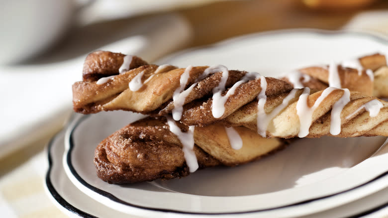 Cinnamon twists