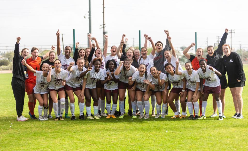 Jones College wins its first NJCAA championship in school history with a 3-0 victory over Johnson County