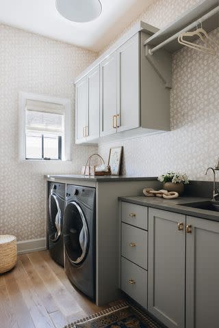 32 Modern Laundry Room Ideas That Make a Timeless Statement