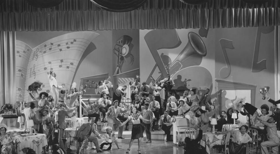 1960: Returning to the Stage