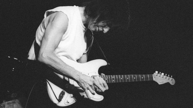 Jeff Beck Looks Back in Never-Before-Heard Interview Audio