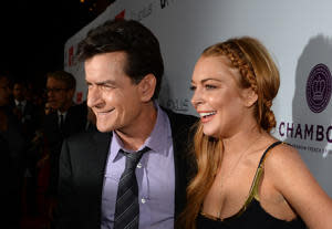 Lindsay Lohan y Charlie Sheen/ Getty Images