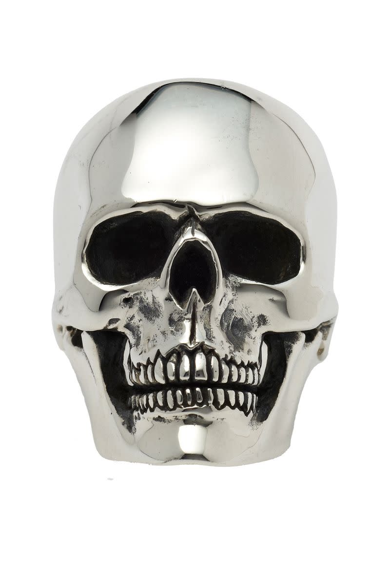 <p>The Great Frog - £290</p><p><a class="link " href="https://www.thegreatfroglondon.com/product/medium-anatomical-skull-ring/" rel="nofollow noopener" target="_blank" data-ylk="slk:SHOP NOW;elm:context_link;itc:0;sec:content-canvas">SHOP NOW</a></p>