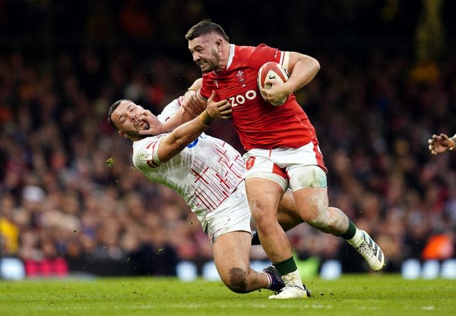 Gareth Thomas went off in the second-half against Australia