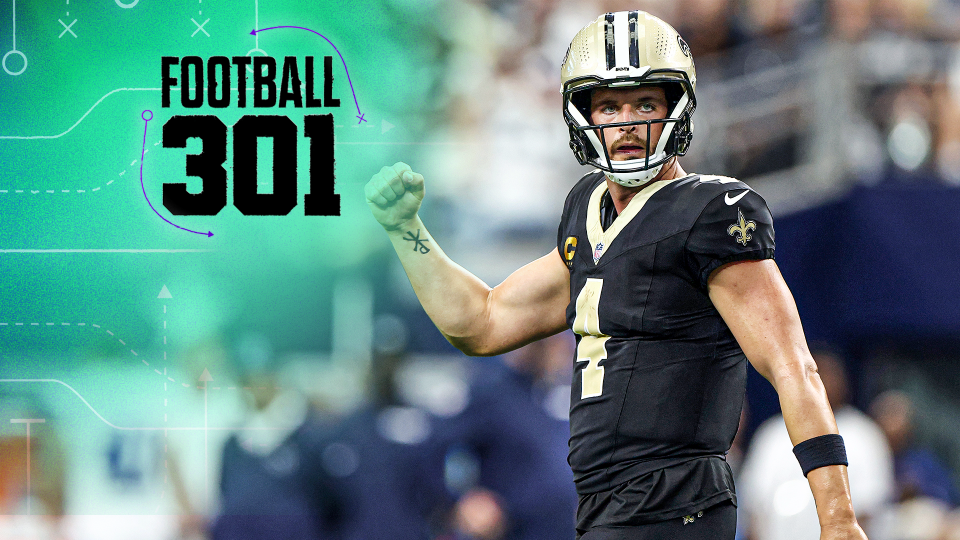 ARLINGTON, TEXAS - SEPTEMBER 15: Derek Carr #4 of the New Orleans Saints celebrates a touchdown pass during the third quarter against the Dallas Cowboys at AT&T Stadium on September 15, 2024 in Arlington, Texas. (Photo by Ron Jenkins/Getty Images)