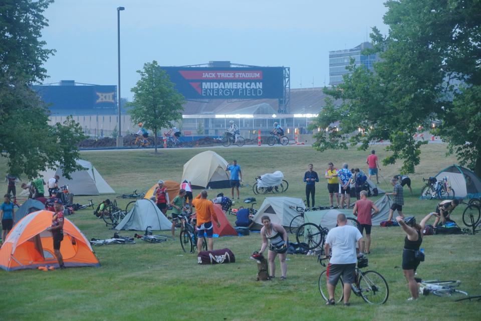 RAGBRAIers strike camp early Wednesday in Ames, preparing to ride to Des Moines.