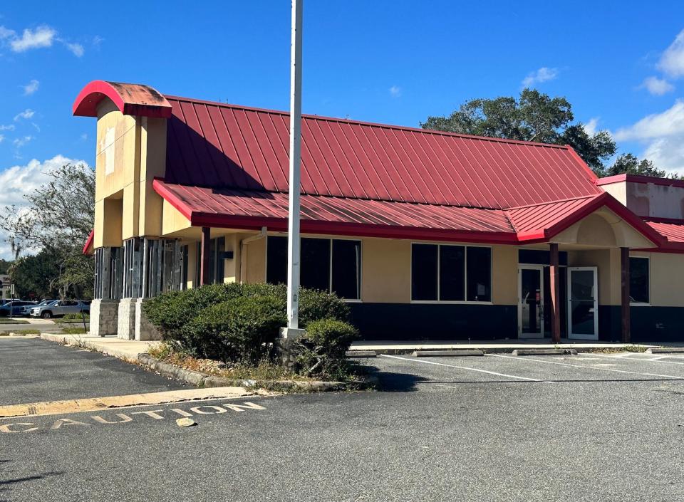 Zaxby's plans to enter the former Hardee's location at 7300 W. Newberry Road in Gainesville.