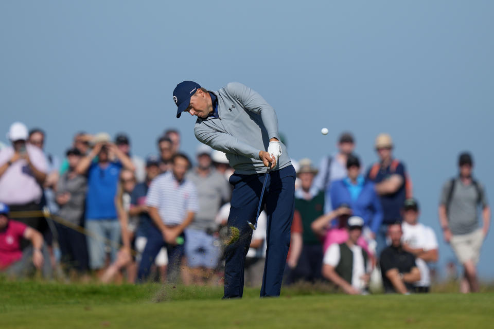 Jordan Spieth's big first round at the British Open helped one bettor cash a big ticket. (Photo by Mike Hewitt/Getty Images)
