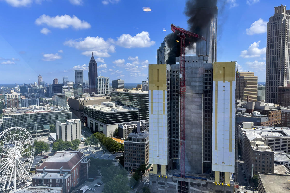 Atlanta skyscraper fire sends smoke billowing from rooftop