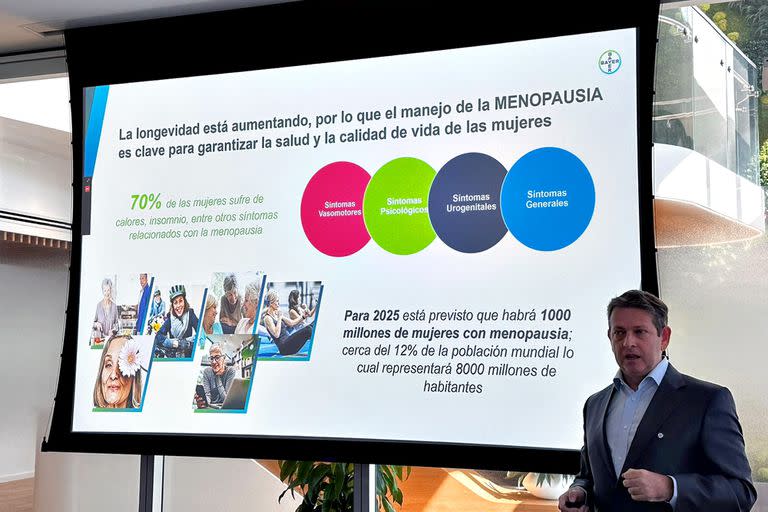 Eli Lakryc, vicepresidente médico de la división farmacéutica de Bayer en Brasil y América Latina durante una charla en el BRIC.