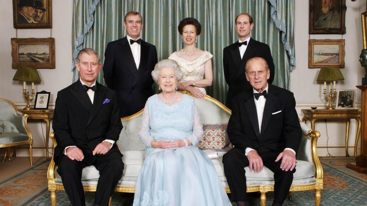 The Queen & The Duke Of Edinburgh 60th Diamond Wedding Anniversary