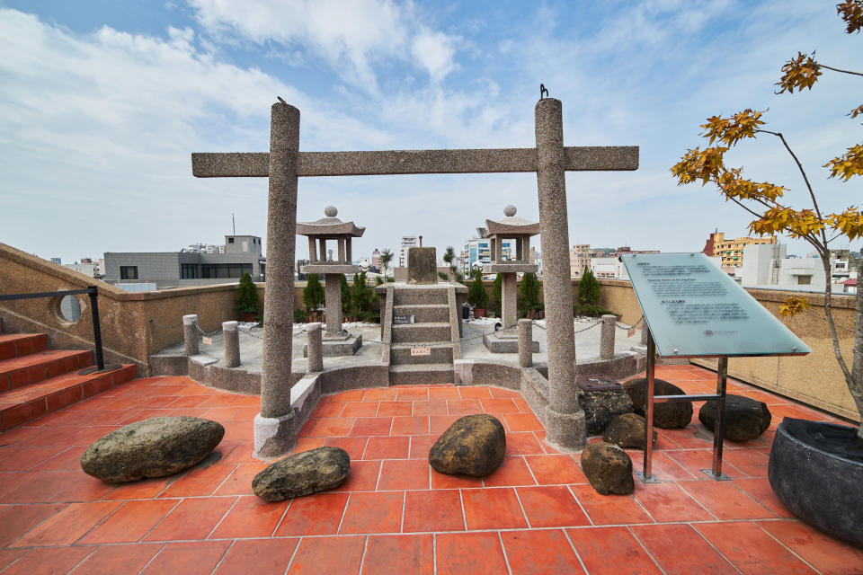 林百貨頂樓的日式神社遺跡。（Flickr授權作者－昀浚李）