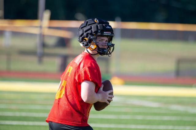 Holmdel Football Association  American Youth Football in Holmdel, New  Jersey