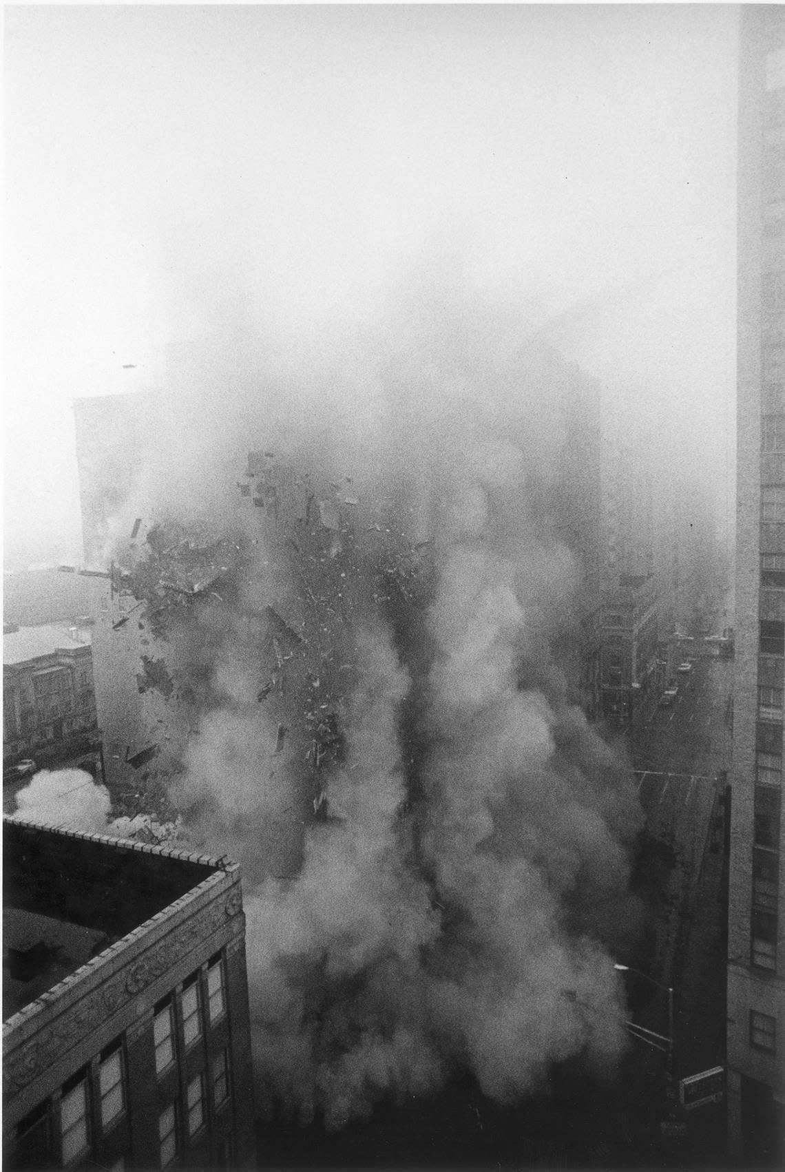Oct. 29, 1972: Demolition of Worth Hotel, 7th and Taylor streets, Fort Worth